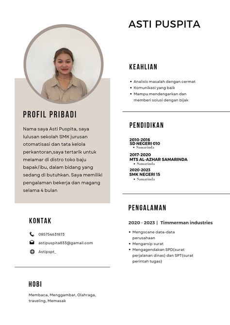 Cv Design Template Free, Curiculum Vitae, Creative Cv Template, Cv Design Template, Creative Cv, Qur'an Photography, Work Plans, Cv Design, School Study Tips