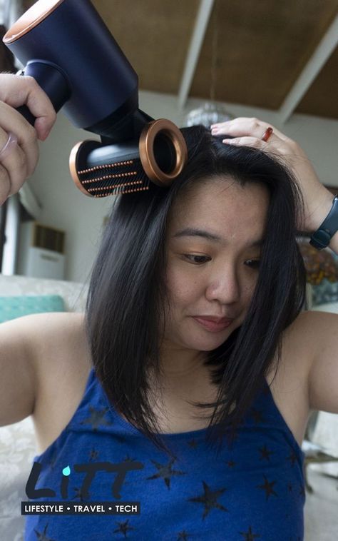 Dyson Hair Dryer Tips, Dyson Hairdryer, Hairdryer Dyson, Dyson Airstrait, Dyson Hair Dryer Attachments, Dyson Supersonic Hairdryer, Daily Hair Routine, Heat Damage, Professional Hairstylist