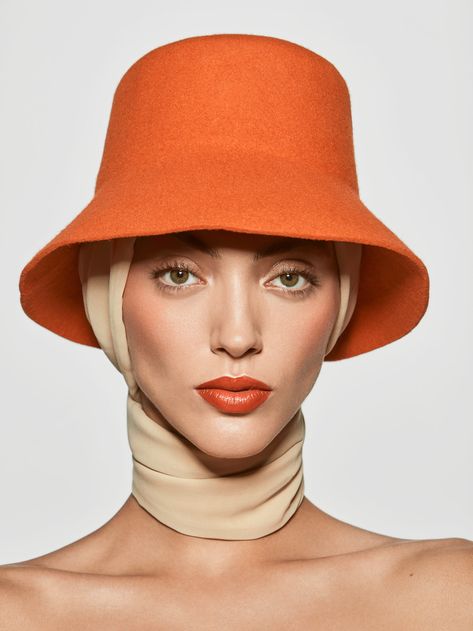 Bucket Hat Editorial, Bucket Hat Photoshoot Ideas, Vogue Beauty Editorial, Orange Editorial, Accessories 2000s, Editorial Accessories, 2000s Accessories, Hat Styling, Woman In Hat