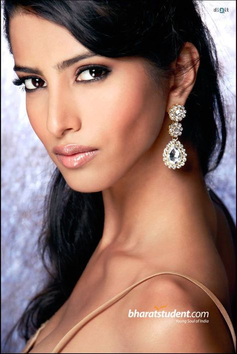 Mia. Manasvi Mamgai, Miss India, Women Empowerment, Portal, Diamond Earrings, India, Drop Earrings, My Style, Celebrities