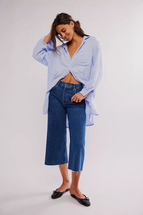 FRAME High-Rise Easy Capri Jeans | Free People Capri Jeans Outfit, Jean Capri Outfits, Jeans Free People, Jeans Outfit, Capri Jeans, Winter 2024, Boho Clothing, Jean Outfits, Boho Outfits