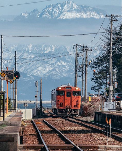 Japan Railway, Japan Landscape, Japanese Landscape, Toyama, Japanese Culture, Japan Travel, Photo Credit, Travel Photos, Around The Worlds