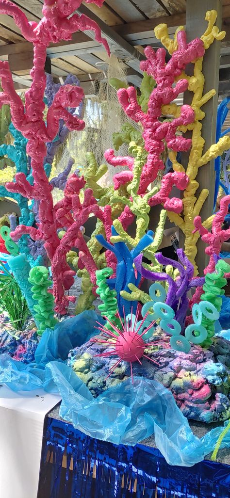 Coral Reef Craft Diy Under The Sea, Finding Nemo Float Ideas, Atlantis Decorations Theme Parties, Coral Reef Decorations Under The Sea, Finding Nemo Homecoming Float, Coral Reef Set Design, Underwater Stage Design, Under The Sea Parade Float Ideas, Under The Sea Prom Decorations