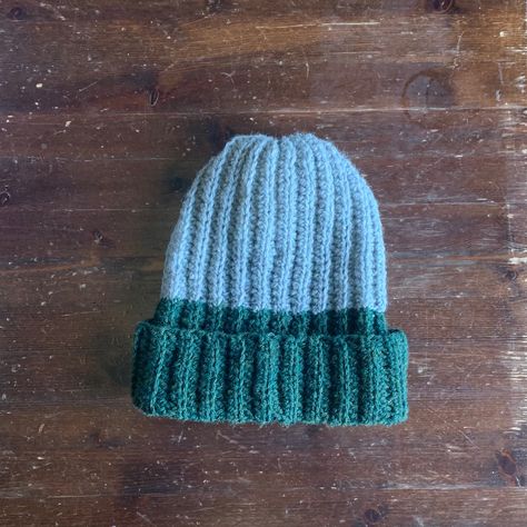 Color Block Beanie Crochet, Color Block Beanie, Color Block Crochet, Block Crochet, Green Crochet, Crochet Work, Crochet Fashion Patterns, Crochet For Home, Crochet Beanie