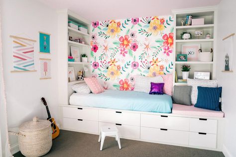 Tips For Girl's Bedroom Decor That Will Last Bed Kind, Bedroom Ideas Kids, Small Kids Bedroom, Diy Storage Bed, Kids Room Ideas, Kids Bedroom Ideas, Kids Beds With Storage, Bookshelf Bed, Bookshelf Headboard