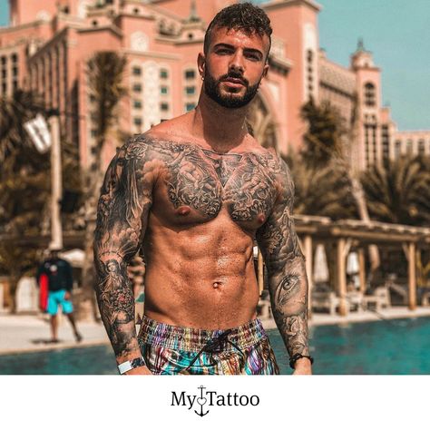 Upper Body Tattoos Men, Body Tattoos Men, Tattoos Men, Men Bodies, Vacation Mood, Boy Tattoos, Tattoo Model, Realistic Art, Body Tattoos