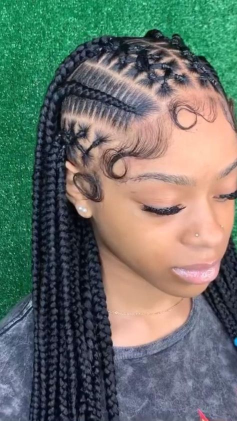 Trending Products 2023, Braid Front Of Hair, Short Box Braids Hairstyles, French Braids, Braided Prom Hair, Hair Knot, Braids Hairstyles Pictures, Braids With Curls, Braided Hairstyles Updo