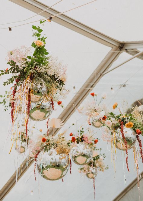 Elegant Winter Wedding With A Disco Ball Ceiling | Junebug Weddings Fall Disco Ball, Flower Disco Ball, Floral Disco Ball, Reception Outfit Change, Disco Ball Ceiling, Disco Ball Wedding Decor, Wedding Disco Ball, Garden Disco, Black And White Attire