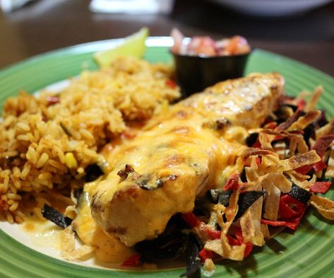 Applebee's Fiesta Lime Chicken Recipe - Secret Copycat Restaurant Recipes Applebees Fiesta Lime Chicken, Applebee's Fiesta Lime Chicken Recipe, Fiesta Lime Chicken Recipe, Fiesta Lime Chicken Applebees, Applebees Recipes, Fiesta Lime Chicken, Fiesta Recipes, Tequila Lime Chicken, Lime Chicken Recipes