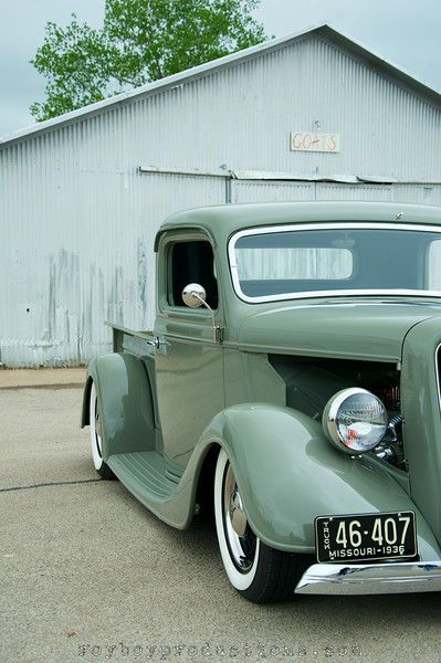 Old Chevy Trucks, Old Chevy, East La, Hot Rod Pickup, Vintage Pickup Trucks, Kustom Cars, Classic Truck, Hot Rod Trucks, Ford Pickup Trucks