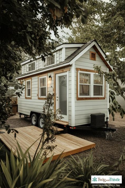 Follow our expert tips to build a tiny house on a trailer. Ideal for those seeking mobility and simplicity, this guide covers everything you need. #TinyHome #TrailerLiving #DIYGuide #HomeConstruction #MobileHome Tiny House Trailer Exterior, Trailer Into Tiny House, Tiny Home On Land, Tiny House Truck, Diy Tiny House Under $5000, Tiny House On Trailer, Micro Tiny House, Build Tiny House, Tiny House Trailer Plans