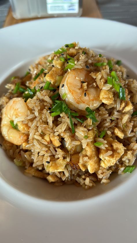 Shrimp Fried Rice Aesthetic, Aesthetic Fried Rice, Fried Rice Aesthetic, Rice Aesthetic, Fried Rice With Shrimp, Rice Asian, Rice With Shrimp, Recipes Gourmet, Shrimp Stir Fry