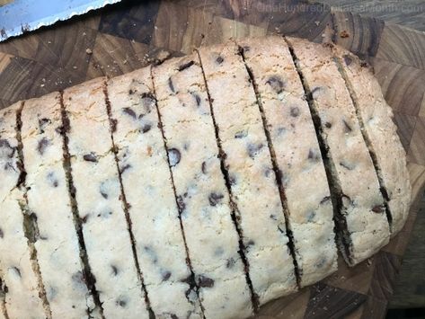 Chocolate Chip Biscotti - One Hundred Dollars a Month Chocolate Almond Biscotti Recipe, Chocolate Chip Biscotti Recipe, Best Biscotti Recipe, Chocolate Chip Biscotti, Almond Biscotti Recipe, Biscotti Cookies, Almond Biscotti, Biscotti Recipe, Holiday Foods