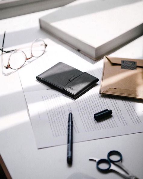 Coin fold by @bellroy. #mensessentials #dailyessentials @felixpradipta Photography Bags, Ipad Bag, Slim Leather Wallet, Minimalist Bag, Flat Lay Photography, Leather Wallets, Minimalist Wallet, Slim Wallet, Coin Pouch