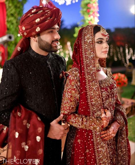 Pakistani Dulha Dulhan Pics, Dulhan And Dulha Wedding Dresses, Muslim Groom Outfit For Nikah, Black Sherwani Groom Pakistani, Muslim Groom Outfit, Pakistani Wedding Couple, Black Sherwani, Wedding Couple Pictures, Nikah Outfit