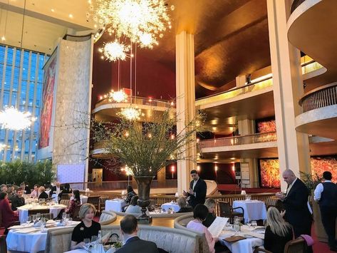 First Time at the Met: Enjoying the Metropolitan Opera at Lincoln Center - More Time to Travel Lincoln Center Nyc, The Met Nyc, Met Opera, Viking Cruises, Country Magazine, Time To Travel, Metropolitan Opera, Lincoln Center, The Opera