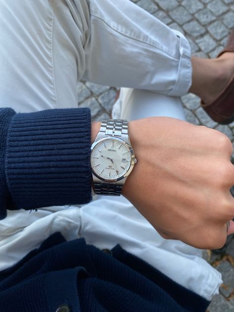 Old Money Watch Men, Silver Watch Outfit, Old Money Watches, Old Money Watch, Classic Watches For Men, Stylish Watches Men, Old School Fashion, Herren Style, Classy Watch