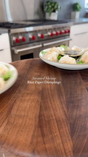 Rice Paper Dumplings, Easy Picnic Food, Sugar Free Honey, Sushi Recipes Homemade, Shrimp Rice, Easy And Healthy Recipes, Shrimp Dumplings, Steamed Shrimp, Healthy Party Food