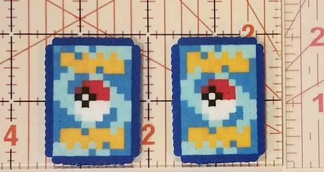 Perler Bead Cards, Perler Beads Games, Perler Bead Games, Video Game Perler Bead Patterns, Small Perler Patterns, Pokémon Perler Beads, Nerdy Perler Beads, Bead Things, Melty Bead Designs