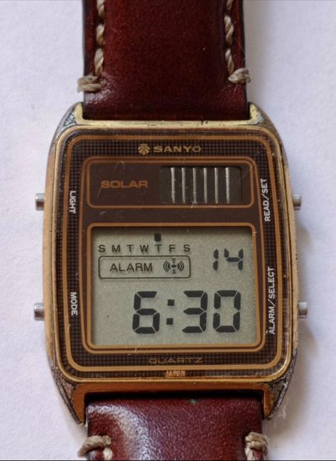 #quietmoney #oldmoney #luxury #90s #vintange #expensivewatch #vintagewatch #life #patek #movement #oldmoneyaesthetics #watch #rolex Digital Watch Aesthetic, Watch Aesthetic Vintage, 70s Watch, Casio Vintage, Solar Watch, Retro Watches, Dope Jewelry, Funky Jewelry, Jewelry Lookbook