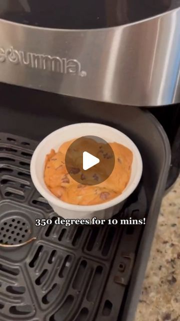 Foodingwitme Videos on Instagram: "Homemade Air Fries Cookies w/ Ice Cream

TikTok/_theyangfamily
Instagram/@jamiesyang @albertdyang

#homemade #icecream #cookies" Air Fries, Fryer Recipes, Air Fryer Recipes, Air Fryer, Ice Cream, Cream, On Instagram, Instagram