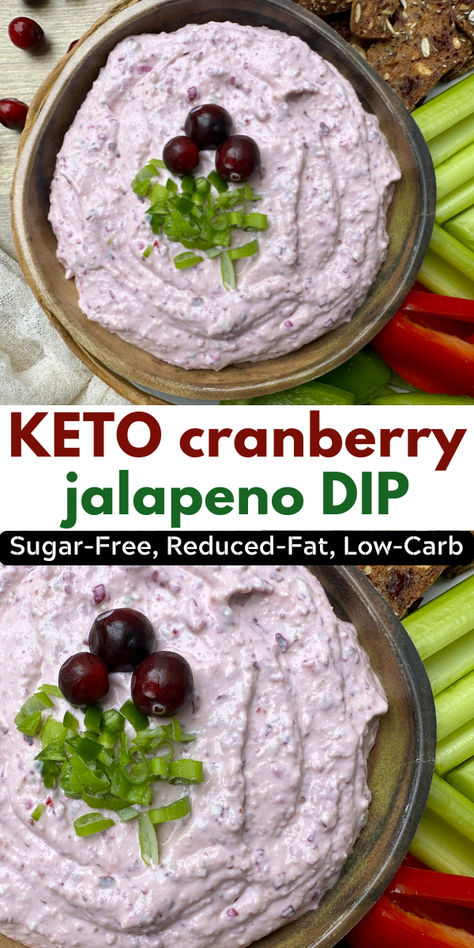 Images of low cranberry jalapeno dip with relishes and crackers Best Keto Appetizers, Low Carb Cranberry Recipes, Low Carb Veggie Dip, Keto Holiday Appetizers, Christmas Keto Recipes, Keto Christmas Appetizers, Keto Cheese Balls, Keto Appetizers Easy, Low Carb Dips