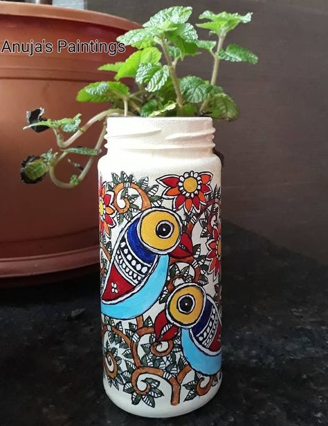 Madhubani painting Madhubani Painting On Bottle, Emotional Friendship, Bottle Art Projects, India Decor, Painting Glass Jars, Pots Diy, Madhubani Paintings, School Camp, Camp Crafts