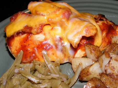 Rocky Top Chicken, Top Chicken Recipes, Baked Chicken Parmesan, Rocky Top, Weird Food, Entree Recipes, Chicken Dishes Recipes, Boneless Skinless Chicken Breast, Chicken Parmesan