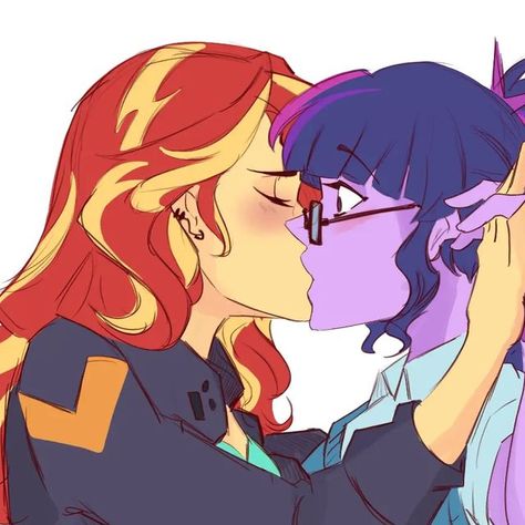 Inkrred on Instagram: "First kiss 💘
Also known as the one and only time sunset took one of rarity's books as a reference and regreted instantly (it worked tho) 
.
*tags*
#sunsetshimmer #twilightsparkle #scitwi #sunlight #sciset #mlp #mylittleponyfriendshipismagic #mylittlepony #equestriagirls #eqg #mlpeg #fanart #fanartist" Mlpeg Fanart, Mlp Ships Fanart, Mlp Kiss, Flutterdash Fanart, Sciset Fanart, Sunset X Twilight, Sunset Shimmer X Twilight Sparkle, Sunset Shimmer Fanart, Twilight Sunset