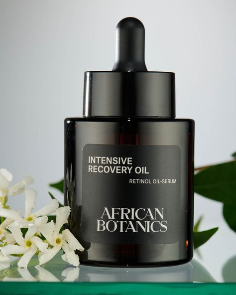 We partnered with @africanbotanics to redefine their brand identity and online presence. By capturing the essence of their skincare philosophy - bridging nature, research, and technology - we crafted a visual identity that pays homage to South Africa's rich biodiversity. From branding and packaging to collateral and website design, our collaboration celebrates their commitment to sustainability and luxury skincare. ——— #luxuryskincare #skincare #skincareroutine #skincareproducts #beauty #sk... Immortelle Flower, Retinol Oil, African Botanics, Baobab Oil, Marula Oil, Bath Oils, Body Cleanser, Body Treatments, Facial Oil