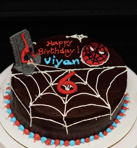 Chocolate ganache filling and frosting. Decoration With Chocolate, Spider Man Birthday Cake, Spider Man Cake, Spider Man Birthday, Spiderman Birthday Cake, Ganache Filling, Chocolate Ganache Filling, Man Cake, Spiderman Cake