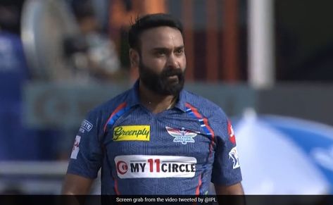 https://www.dailyexpertnews.com/cricket/ipl-2023-amit-mishra-stares-at-srh-star-after-taking-wicket-throws-ball-away-look-cricket-news/ Check more at https://www.dailyexpertnews.com/cricket/ipl-2023-amit-mishra-stares-at-srh-star-after-taking-wicket-throws-ball-away-look-cricket-news/ Amit Mishra, Lucknow Super Giants, Sunrisers Hyderabad, World News Today, Social Media Trends, The Clash, Cricket News, World Of Sports, Tie Top