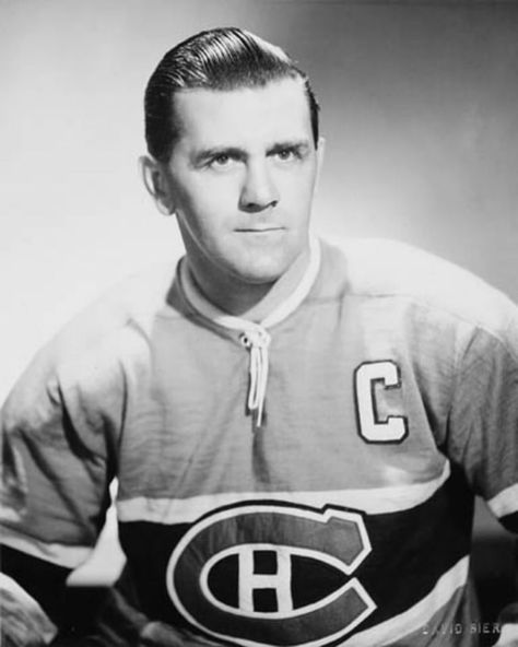 Maurice Richard Maurice Richard, Hockey Hall Of Fame, Montreal Canadians, Canadian History, Hockey Goalie, Sport Icon, Montreal Canadiens, Ice Hockey, Montreal