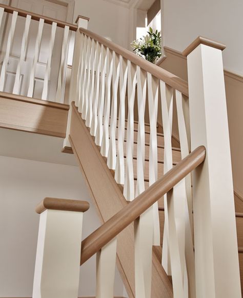 Paint Staircase Ideas, White And Oak Bannister, Painted Handrails For Stairs Colour, Painted Stair Rails Banisters, Staircase Balustrade Ideas, Painted Bannister Ideas, Staircase Colour Ideas, Beige Staircase, Bannister Ideas Painted