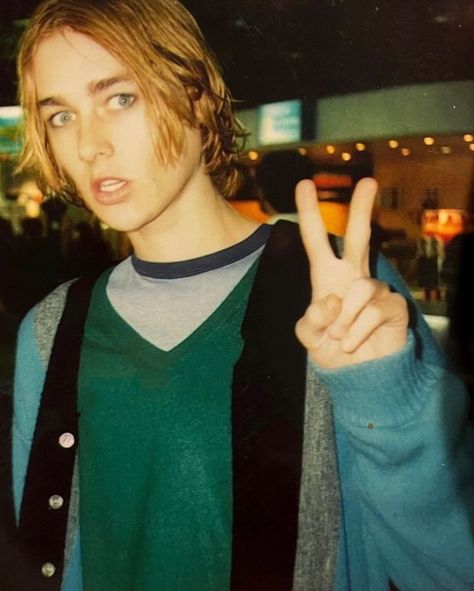 Daniel Johns 90s, Long John Silver, Daniel Johns, Daryl Dixon, Art Music, Music Bands, Boy Bands, Rocker, Metallica