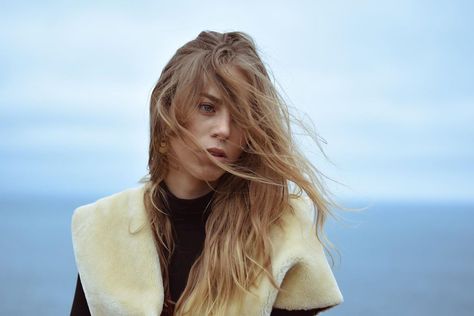 Windswept Hair, Styled Shoot, Her Hair, Hairstyles, Long Hair Styles, Hair Styles, Photography, Hair, Beauty