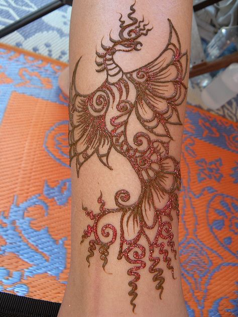 Phoenix by hilarys_henna, via Flickr Henna Phoenix Tattoo, Phoenix Henna Design, Phoenix Henna, Natural Tattoos, Cool Henna, Peacock Mehndi, Henna Tattoo Designs Hand, Henna Body Art, Wedding Henna