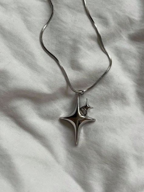 1pc Fashionable Simple Hip Hop Alloy Star & Snake Bone Chain Necklace Suitable For Women's Daily Wear Silver    Zinc Alloy     Women Fashion Jewelry, size features are:Bust: ,Length: ,Sleeve Length: Saturn Necklace, Charm Choker Necklace, Y2k Necklace, Star Chain, Rhinestone Cross, Metal Hair Clips, Multi Layer Necklace, Cz Necklace, Estilo Hip Hop