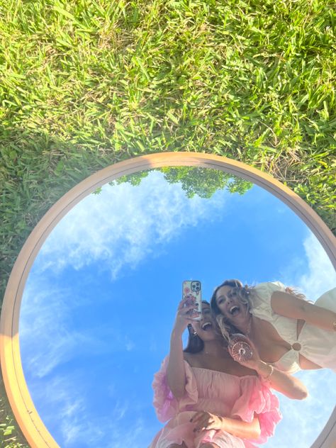 #gardenparty #mirror #aesthetic #bdayideas #partyoutfit #girly #bff #poses #birthday #princesspolly Garden Party Photoshoot, Bday Celebration, Mirror Aesthetic, Bff Poses, Party Photo Backdrop, Party Photoshoot, Garden Party Birthday, Garden Birthday, Cute Photo