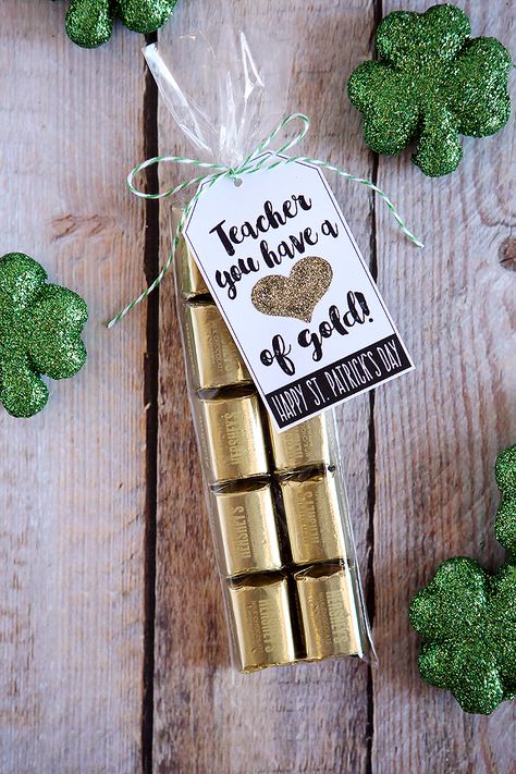 Teacher You Have A Heart Of Gold | St. Patrick's Day Teacher Gift Sant Patrick, Staff Morale, Volunteer Gifts, Volunteer Appreciation, Teachers Day Gifts, School Teacher Gifts, Staff Appreciation, Teacher Appreciation Week, Gifts For Teachers