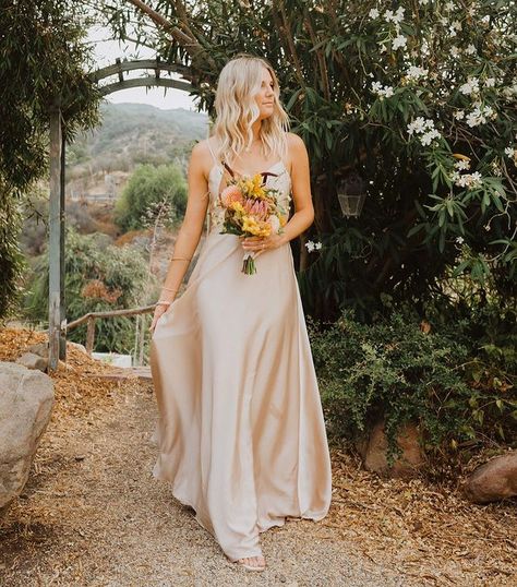 Shop this Instagram.self from @mumuweddings How Many Bridesmaids, Mumu Wedding, Empire Maxi Dress, Blush Gown, Bohemian Wedding Inspiration, Burgundy Bridesmaid, Dress Champagne, Bridesmaid Dressing Gowns, Tie Maxi Dress