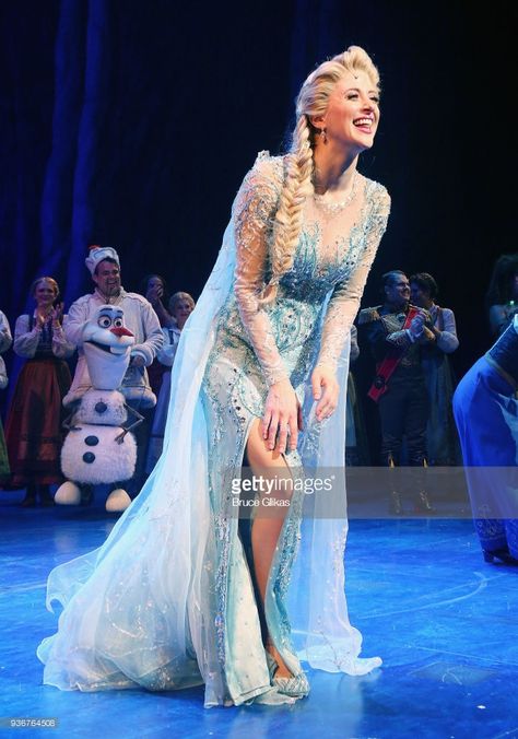 Caissie Levy as 'Elsa' takes her opening night curtain call of Disney's new hit musical 'Frozen' on Broadway at The St. James Theatre on March 22, 2018 in New York City. Caissie Levy, Disney Cosplay Ideas, Frozen On Broadway, Frozen Musical, Broadway Costumes, Elsa Cosplay, Sierra Boggess, Theatre Problems, Theatre Quotes