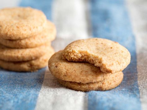 Classic vanilla shortbread get an upgrade with brown butter, toasted sugar, and malted milk powder, ingredients that layer in all kinds of warm and nutty flavors. The result is a deceptively simple cookie that's rich and buttery, with hints of caramel and butterscotch. Thanks to their low moisture content, these sandy shortbread cookies will keep for weeks in an airtight container, so load up the cookie jar now! Brown Butter Shortbread, Toasted Sugar, Butter Shortbread Cookies, Butter Shortbread, Brown Butter Cookies, Bars And Cookies, Shortbread Cookie Recipe, Malted Milk, Recipes Family