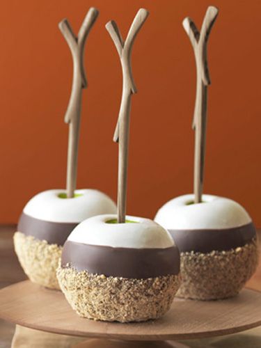 Gourmet Candy Apples, Gourmet Caramel Apples, Candy Apple Recipe, Chocolate Covered Apples, Gourmet Apples, Crock Pots, Chocolate Apples, Gourmet Candy, Halloween Sweets