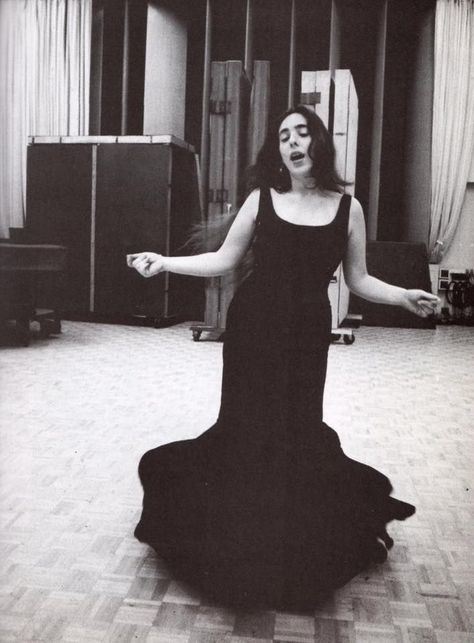 Laura Nyro, Soul Photo, Zoe Kazan, Joan Baez, Soul Singers, Miles Davis, Rhythm And Blues, I Love Music, Famous Women