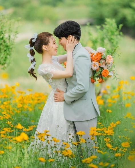 Korean Prewedding Photography, Prenup Photos Ideas, Prenuptial Photoshoot, Korean Wedding Photography, Pre Wedding Photoshoot Outfit, Wedding Photoshoot Props, Couple Engagement Pictures, Pre Wedding Photoshoot Outdoor, Sparkle Wedding Dress