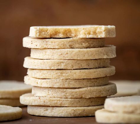 Brown Butter Cutout Cookies, Brown Butter Sugar Cookies Cut Out, Browned Butter Sugar Cookies, Brown Butter Sugar Cookies, Brown Butter Recipes, Ooey Gooey Butter Cookies, Special Cookies, Lemon Meringue Cheesecake, Autumn Baking