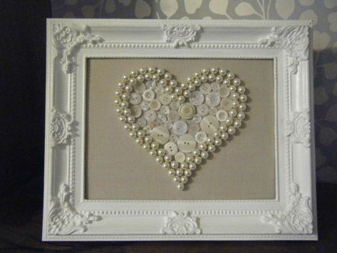 Craft Ideas With Pearls, Diy With Pearls Crafts, Old Jewelry Crafts Ideas Diy, Shabby Chic Valentines Day Decor, Shabby Chic Artwork, Valentine Crafts Diy, Bathroom Curtains Ideas, Cute Valentines Wallpaper, Buttons Crafts Diy