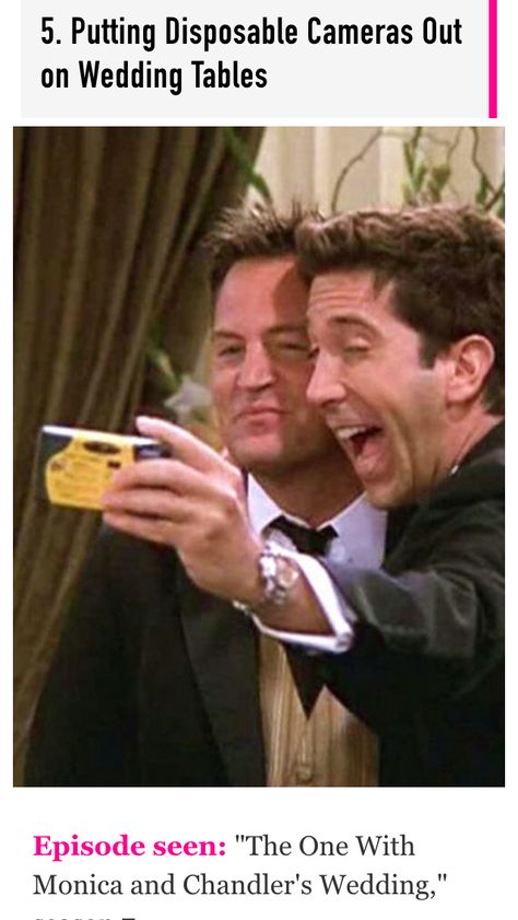 Disposable Cameras at the Wedding Chandler Friends, Disposable Cameras, Friends Cast, Ross Geller, Friends Moments, I Love Cinema, Phoebe Buffay, Friends Series, Chandler Bing