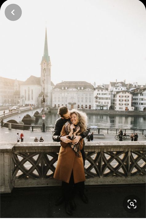 Couple Poses In Switzerland, Couple Switzerland, Zurich Switzerland Photography, Couples Travel Photography, Zurich City, Travel Poses, Switzerland Photography, Places In Switzerland, Travel Pose